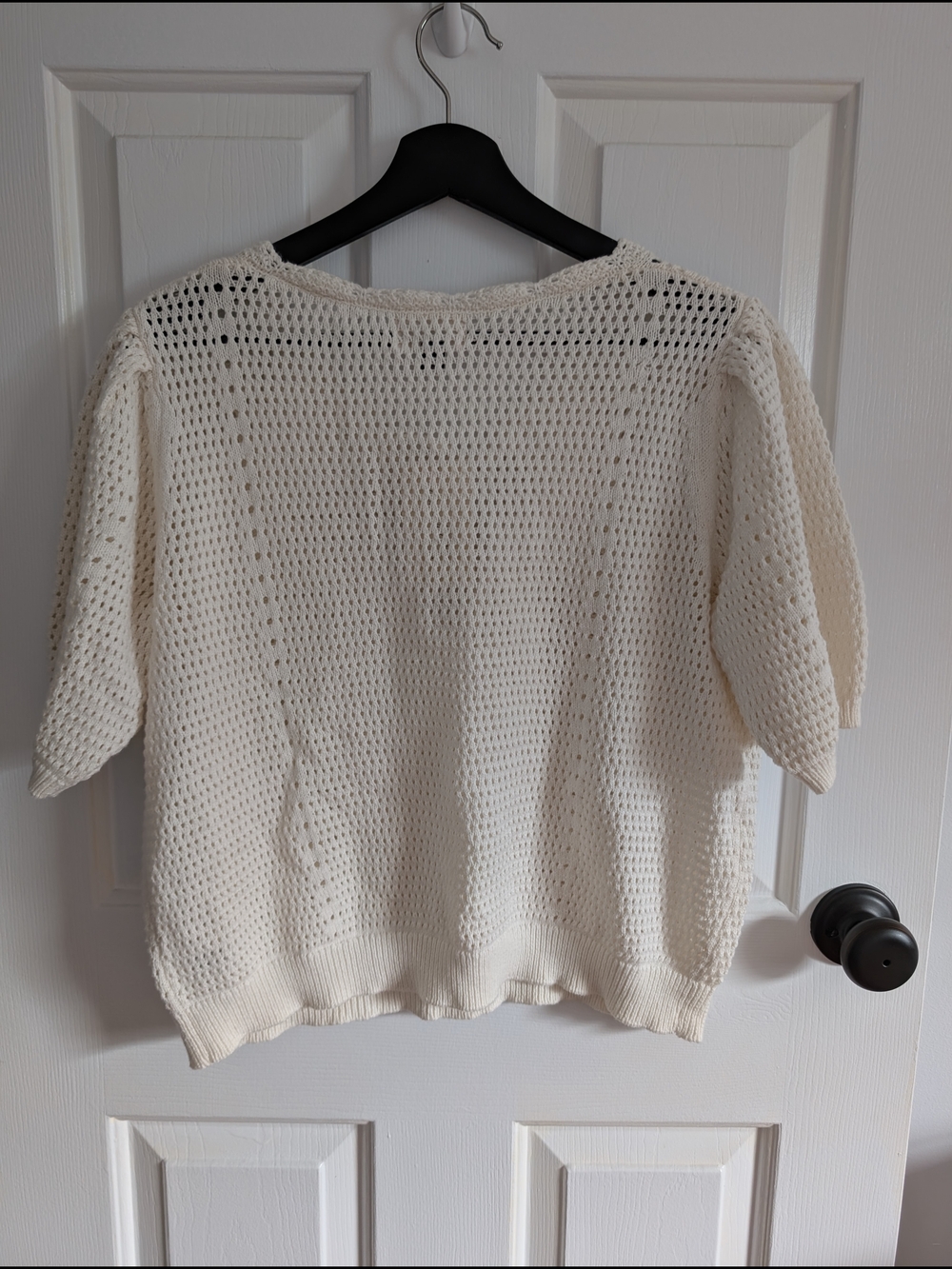NWT Universal Thread Women's Cream Knit Tie-Front Top Large - Picture 2 of 7